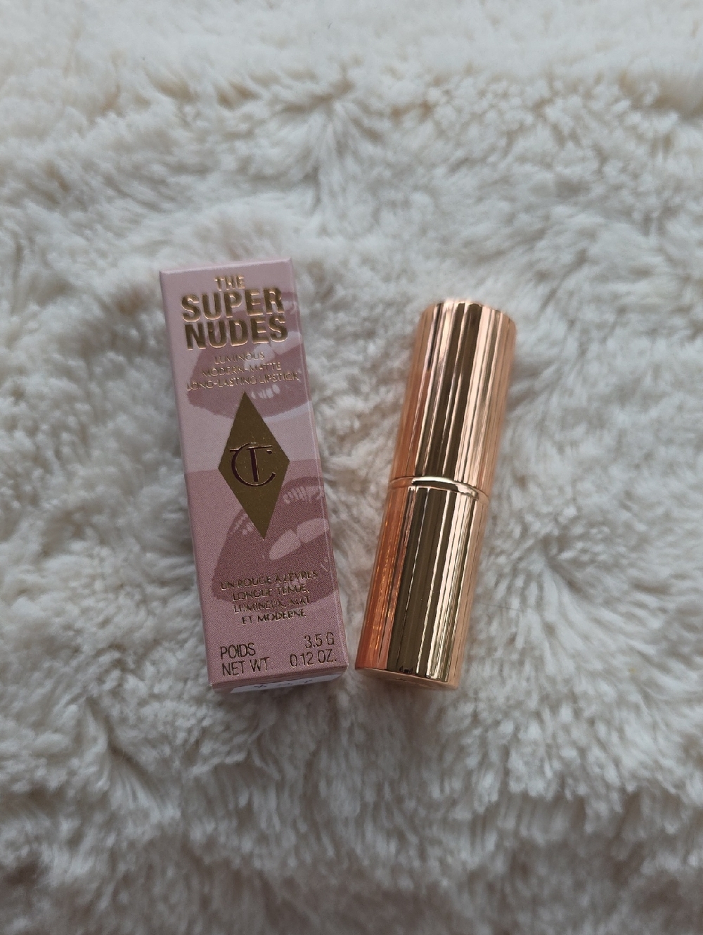 Charlotte Tilbury Super Nudes Lipstick - Rose Gold Case Shade Catwalking